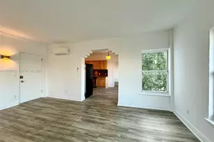 4035 N Meridian Ave, Miami Beach, FL 33140 - Photo 8