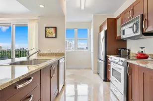 20000 E Country Club Dr, Aventura, FL 33180 - Photo 8