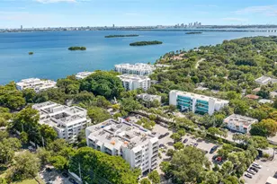 650 NE 64th St, Miami, FL 33138 - Photo 20