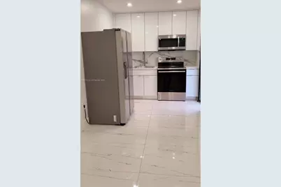 728 NW 171X #A2, Miami Gardens, FL 33169 - Photo 2