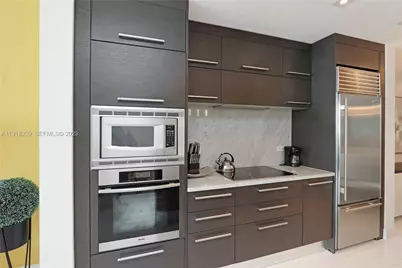 900 Biscayne Blvd #2508, Miami, FL 33132 - Photo 10