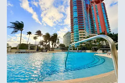 300 S Pointe Dr #906, Miami Beach, FL 33139 - Photo 26