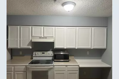 9907 Westwood Dr #34-2, Tamarac, FL 33321 - Photo 4