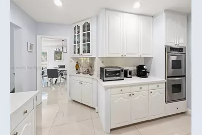 8695 SW 110th St, Miami, FL 33156 - Photo 12