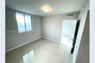 7875 NW 107th Ave #514, Doral, FL 33178 - Photo 10