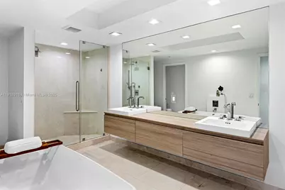 17111 Biscayne Blvd #606, North Miami Beach, FL 33160 - Photo 22