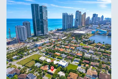 242 189th St, Sunny Isles Beach, FL 33160 - Photo 16