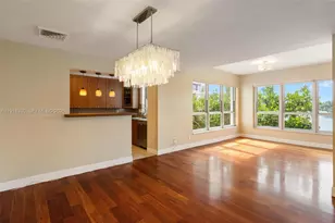 9102 W Bay Harbor Dr, Bay Harbor Islands, FL 33154 - Photo 12