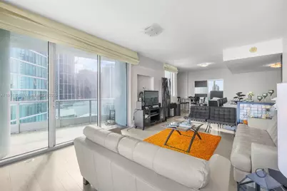 900 Biscayne Blvd #2401, Miami, FL 33132 - Photo 12