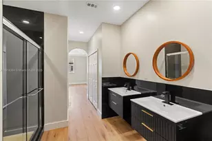 11032 NW 48th Ln, Doral, FL 33178 - Photo 22