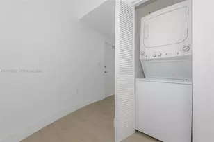 6580 Indian Creek Dr, Miami Beach, FL 33141 - Photo 4