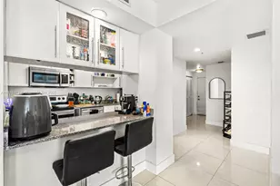 275 NE 18th St, Miami, FL 33132 - Photo 34