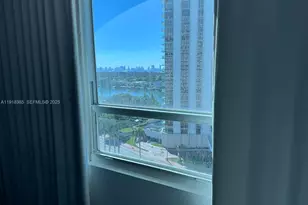 5445 Collins Ave, Miami Beach, FL 33140 - Photo 8