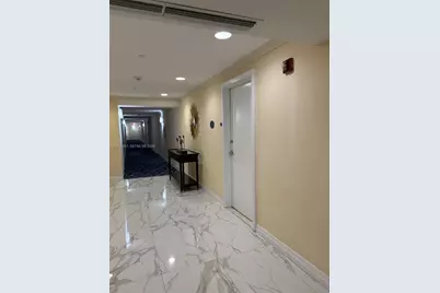 6917 Collins Ave #PH20, Miami Beach, FL 33141 - Photo 12