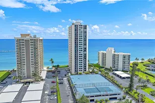 5420 N Ocean Dr, Singer Island, FL 33404 - Photo 1