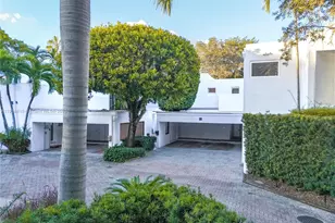 2475 S Bayshore Dr, Miami, FL 33133 - Photo 36