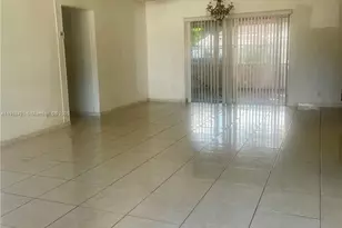 6510 Garfield St, Hollywood, FL 33024 - Photo 4