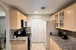 6340 NW 114th Ave, Doral, FL 33178 - Photo 12