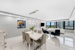 5225 Collins Ave, Miami Beach, FL 33140 - Photo 4