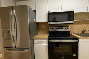 6950 Miami Gardens Dr, Hialeah, FL 33015 - Photo 10