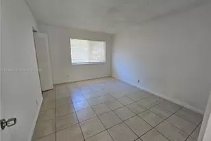 5940 NW 21st St, Lauderhill, FL 33313 - Photo 6