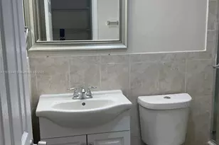 5249 NW 7th St, Miami, FL 33126 - Photo 16