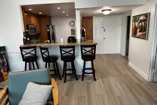 5401 Collins Ave, Miami Beach, FL 33140 - Photo 20