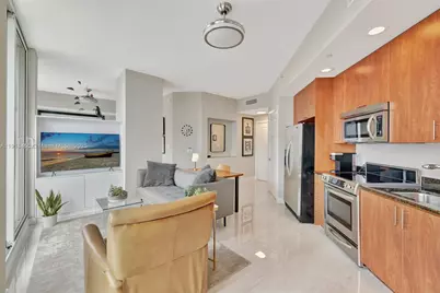 315 NE 3rd Ave #902, Fort Lauderdale, FL 33301 - Photo 6