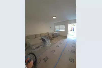 467 Golden Isles Dr #110, Hallandale Beach, FL 33009 - Photo 8