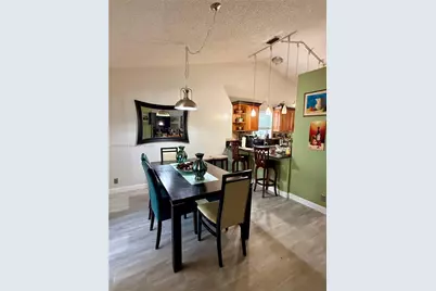 1060 New Parkview Pl, Haverhill, FL 33417 - Photo 10