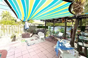 1060 New Parkview Pl, Haverhill, FL 33417 - Photo 16