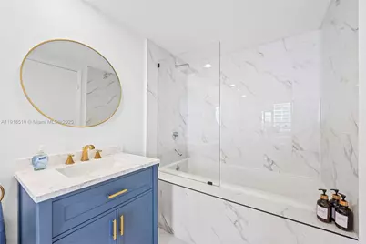 485 Brickell Ave #3503, Miami, FL 33131 - Photo 20