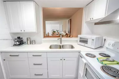 9150 Lime Bay Blvd #212, Tamarac, FL 33321 - Photo 10