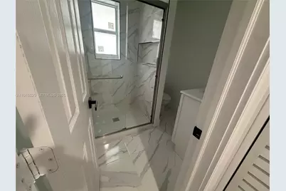 1308 NW 13th Ct, Fort Lauderdale, FL 33311 - Photo 16