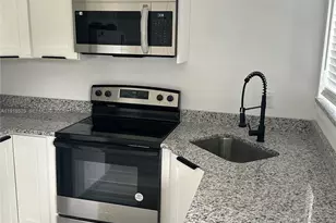 1308 NW 13th Ct, Fort Lauderdale, FL 33311 - Photo 34