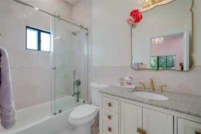 18326 SW 83rd Pl, Palmetto Bay, FL 33157 - Photo 44