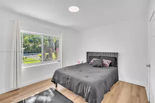 1285 NE 103rd St, Miami Shores, FL 33138 - Photo 24