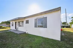 15900 NW 27th Ct, Miami Gardens, FL 33054 - Photo 24