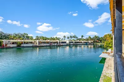 15504 Sharpecroft Dr #0, Miami Lakes, FL 33014 - Photo 38