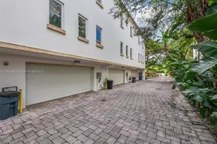641 Santander Ave, Coral Gables, FL 33134 - Photo 4