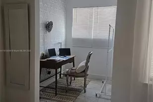 801 8th St, Miami Beach, FL 33139 - Photo 32