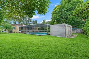 341 NW 147th St, Miami, FL 33168 - Photo 8
