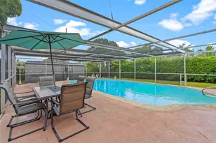 341 NW 147th St, Miami, FL 33168 - Photo 8