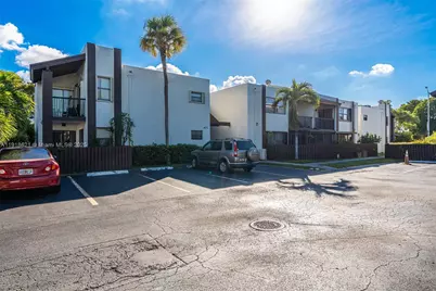 401 NW 107th Ave #107, Miami, FL 33172 - Photo 2