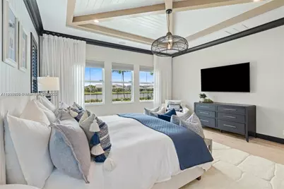 9369 Crestview Cir, Palm Beach Gardens, FL 33412 - Photo 14