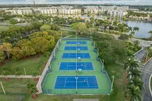 10794 NW 70th St, Doral, FL 33178 - Photo 60