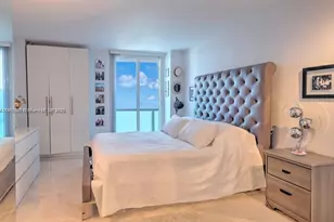 100 Bayview Dr, Sunny Isles Beach, FL 33160 - Photo 8