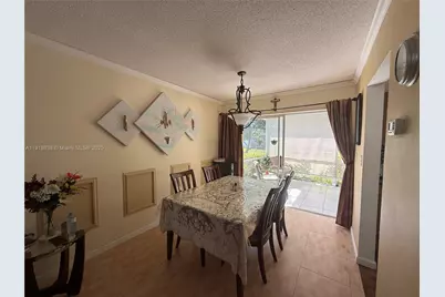 4805 Highland Dr, Tamarac, FL 33319 - Photo 20