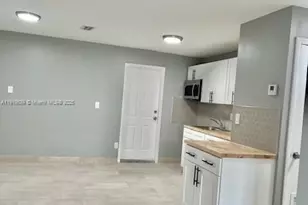 1436 NW 24th Terrace, Fort Lauderdale, FL 33311 - Photo 18