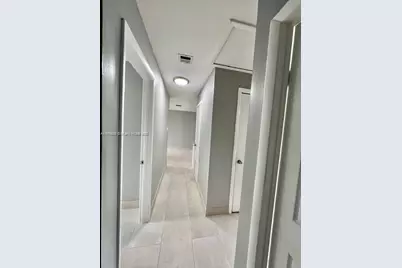 1436 NW 24th Ter, Fort Lauderdale, FL 33311 - Photo 16